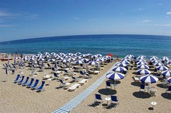 Hotel Club Cala Longa Montauro Dış mekan fotoğraf
