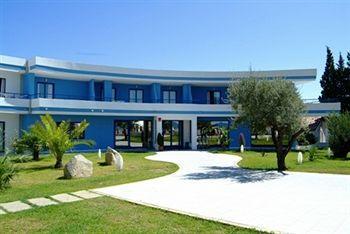 Hotel Club Cala Longa Montauro Dış mekan fotoğraf