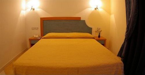 Hotel Club Cala Longa Montauro Dış mekan fotoğraf