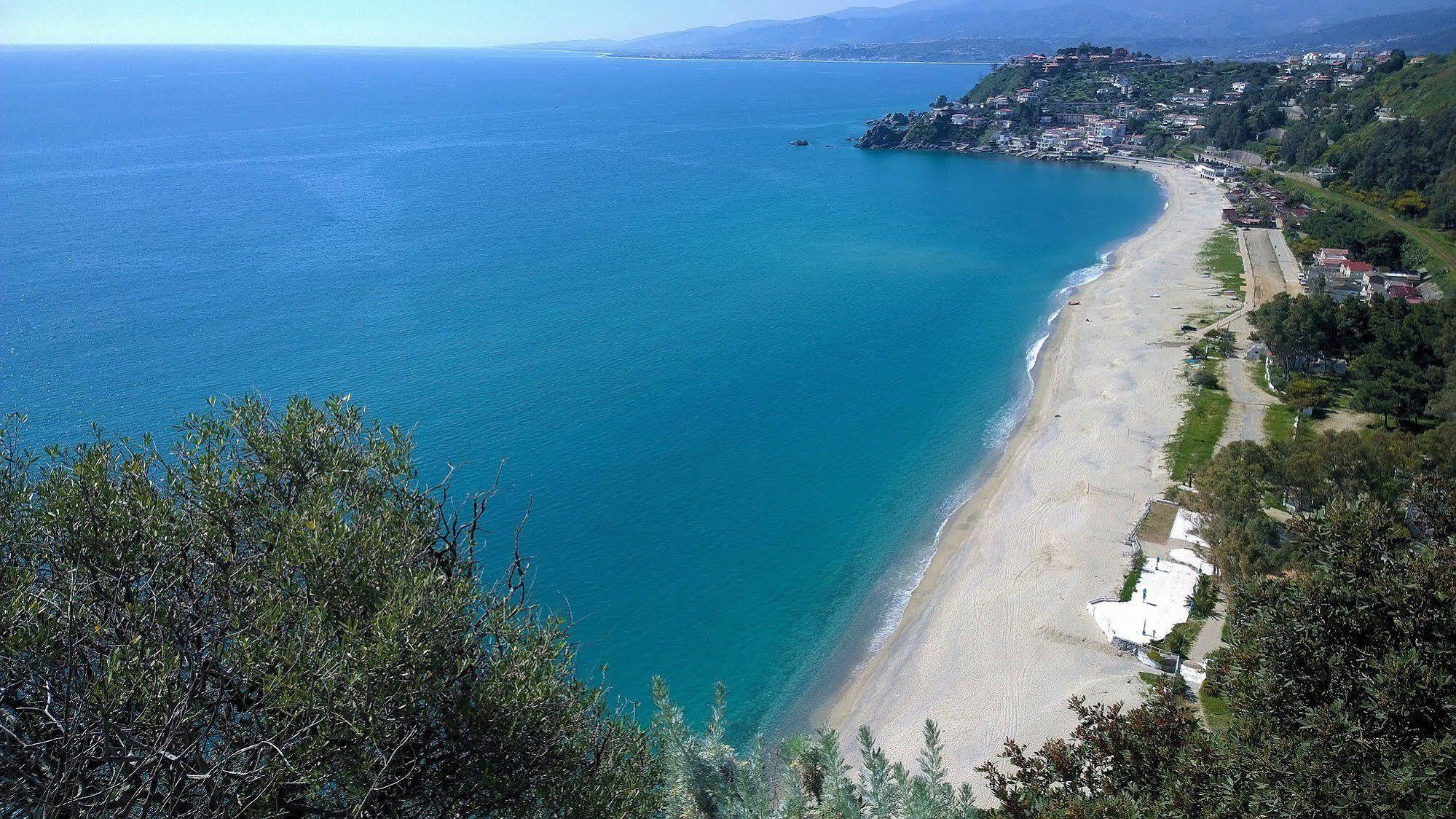Hotel Club Cala Longa Montauro Dış mekan fotoğraf